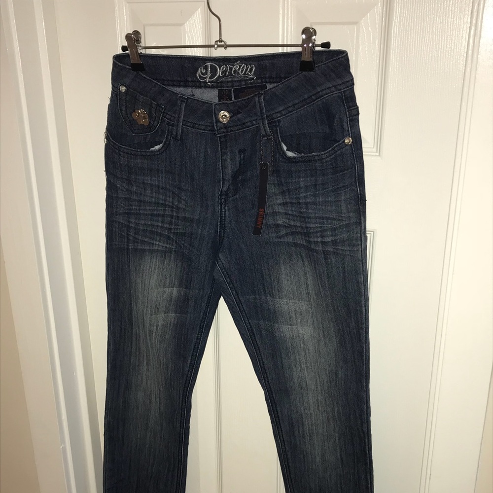 Dereon Skinny Jeans